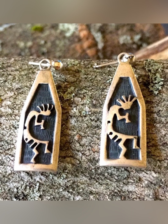 Native American Jewelry - Vintage Hopi Native American Kokopelli Dangle Earrings
